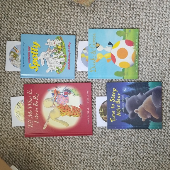 4 Brand New Hard Cover Childrens Books w/ Cassette - Picture 1 of 7